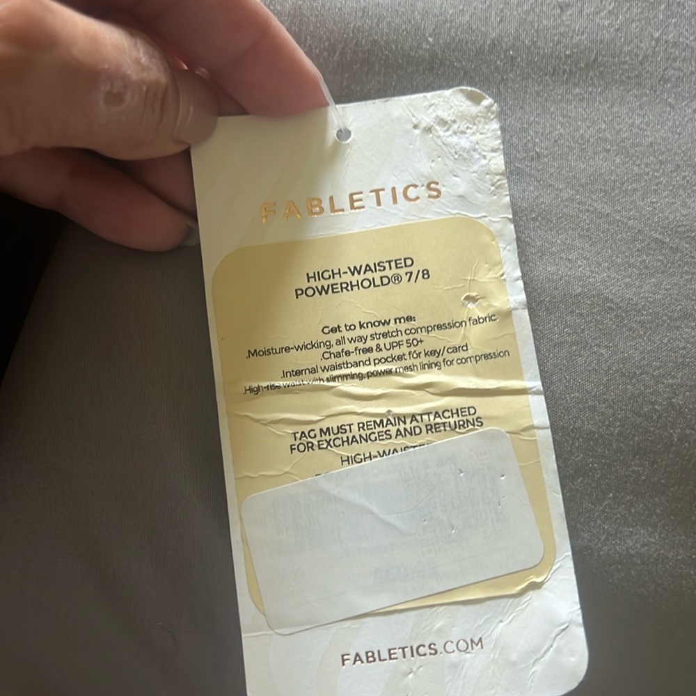 Never worn Fabletics High Waisted Powerhold 7/8